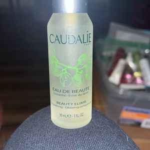 Eau de beaute